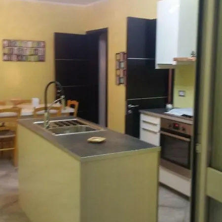 Da Luigi Apartman Torre Mozza